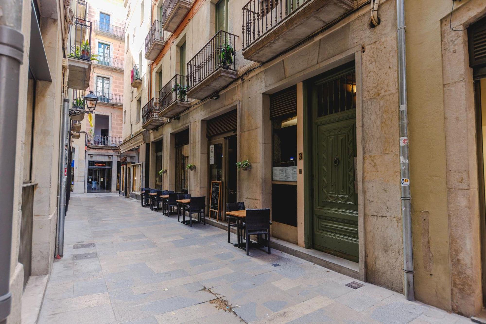 Bravissimo Mercaders 3, Old Town Oasis Apartment