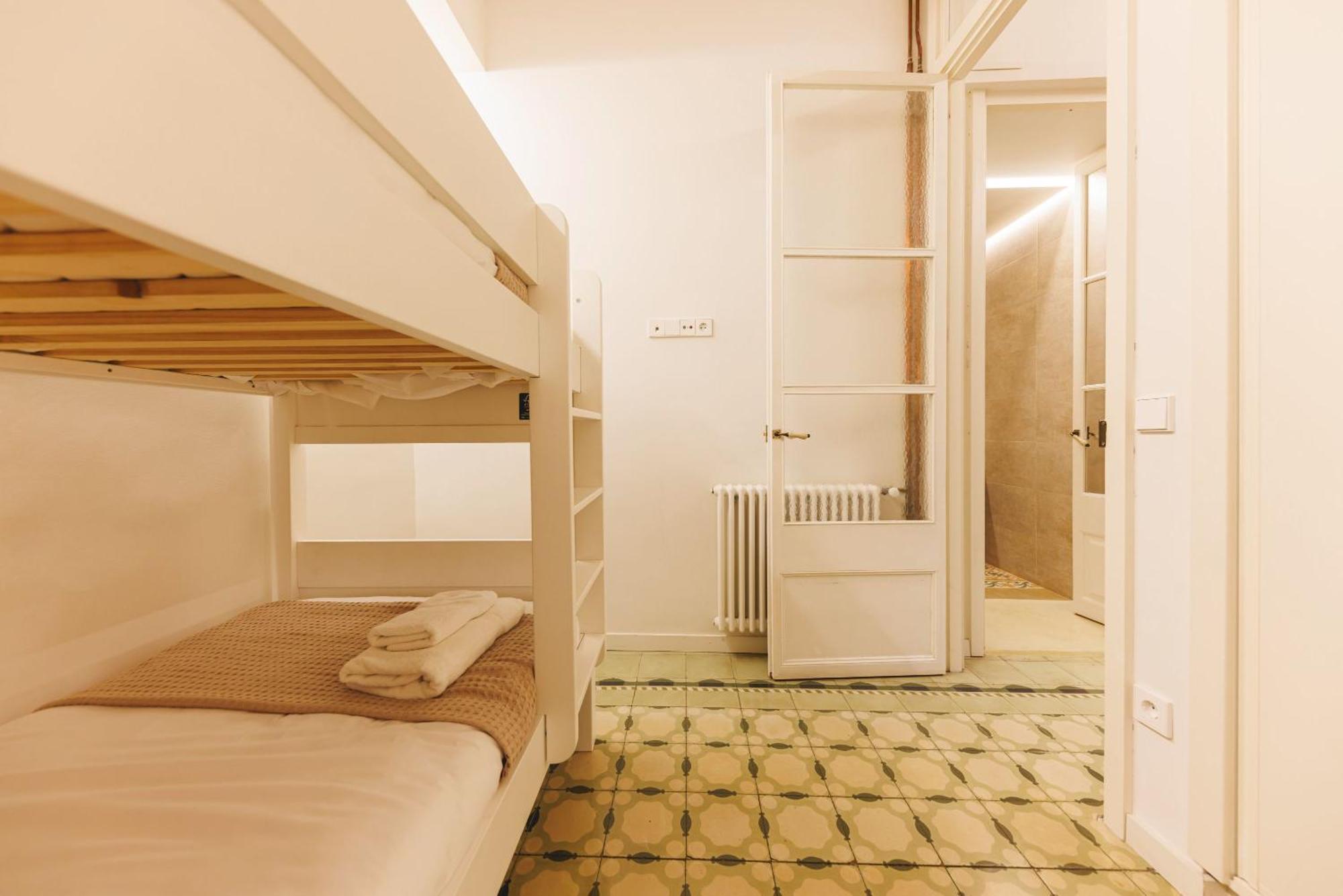 Bravissimo Mercaders 3, Old Town Oasis Apartamento *