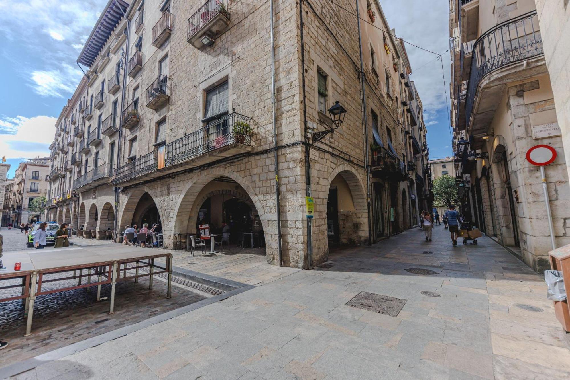 Bravissimo Mercaders 3, Old Town Oasis Apartment
